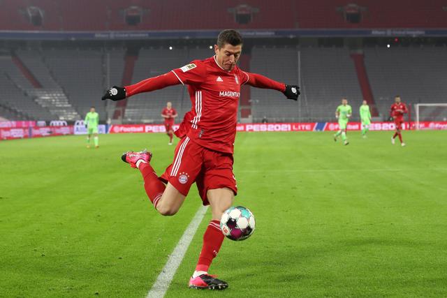 俱乐部杯-韩德君10分辽宁负首钢 范子铭8+11